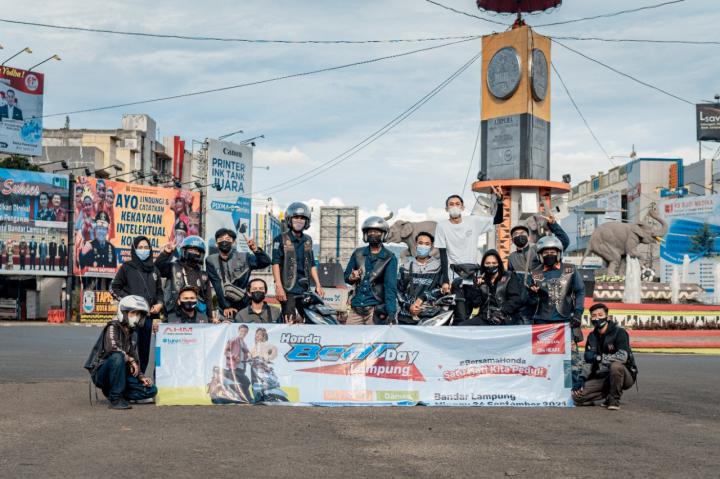Honda Beat Club Lampung & Asosiasi Motor Honda Lampung serahkan Bantuan ke Tenaga medis